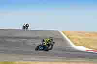donington-no-limits-trackday;donington-park-photographs;donington-trackday-photographs;no-limits-trackdays;peter-wileman-photography;trackday-digital-images;trackday-photos